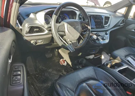 2020 Chrysler Pacifica Touring L Plus z USA, uszkodzony, nr VIN 2C4RC1EG4LR102292